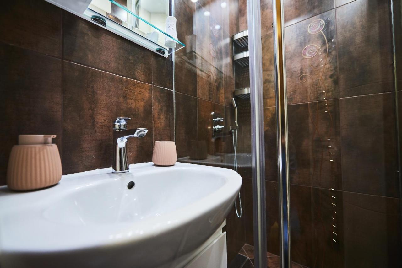 Apartment Alpremira Βάρνα Εξωτερικό φωτογραφία